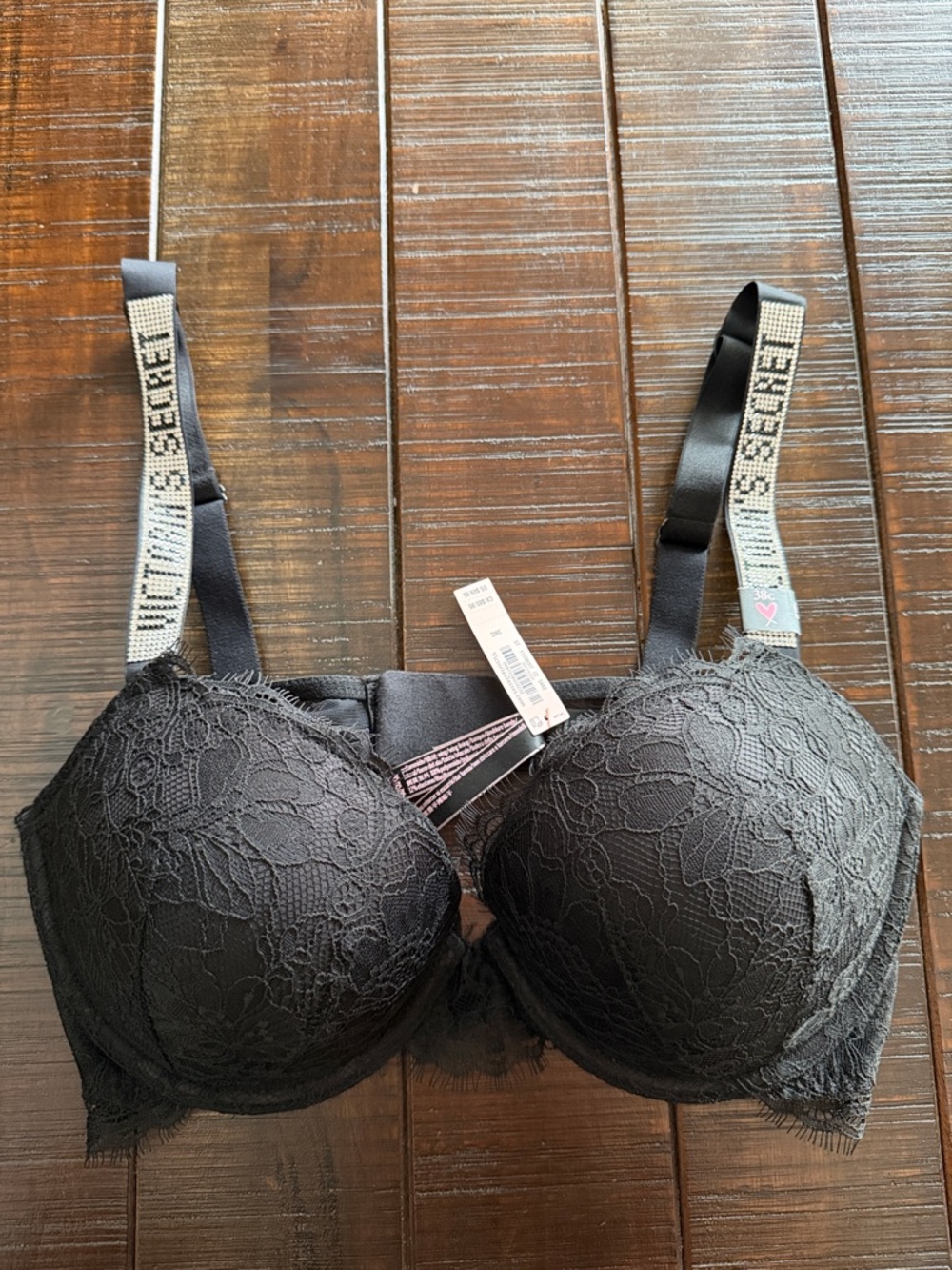 New Victorias Secret Shine Strap Very Sexy Push Up Bra 38C